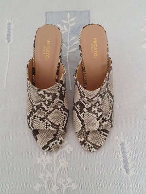 Migato mules new, beige animal print, 11 cm heel