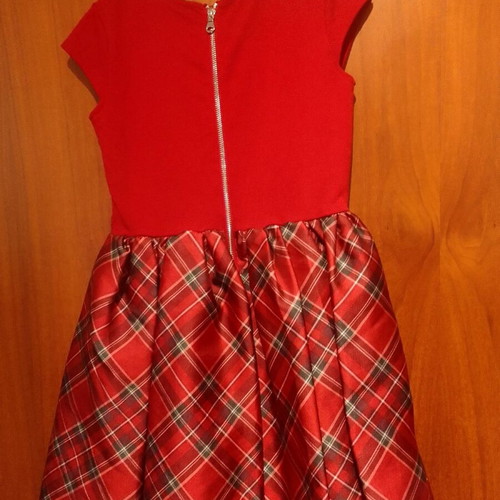 Girls' dress H&M red like new, sizes 134-140 cm