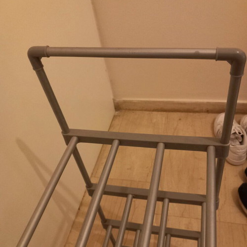 Shoe rack like new, metal rods with plastic joints, 90x74x29.5 cm