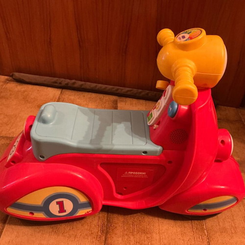 Fisher Price Educational Scooter like new with interactive dashboard and music