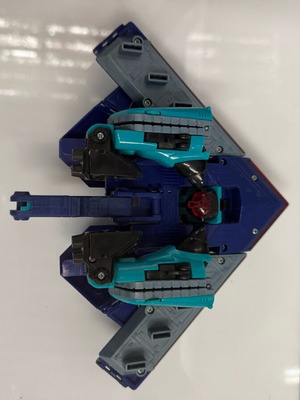 Vintage G2 Dreadwing Hasbro Transformers Stealth Fight Jet used, with missing parts