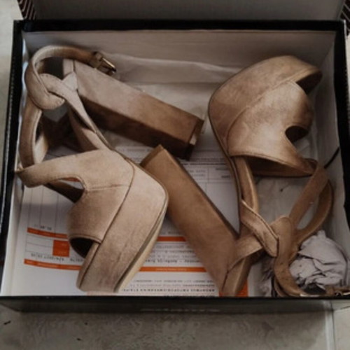 Adam's Shoes suede high-heeled sandals new, size 36, nude