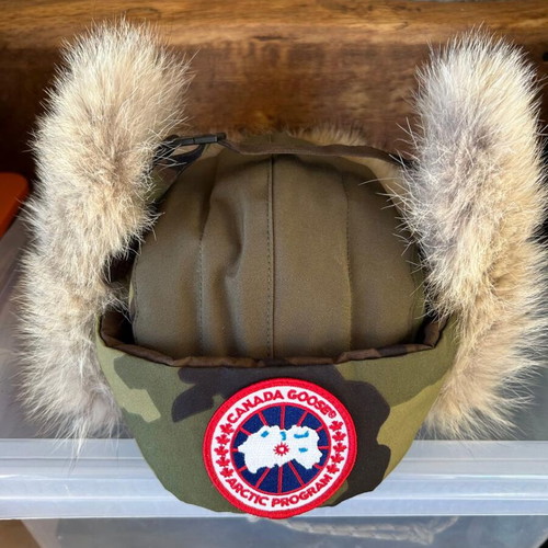 Canada Goose Limited Edition Hat Like New