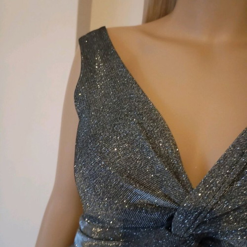 10€ New dress small from a store that closed