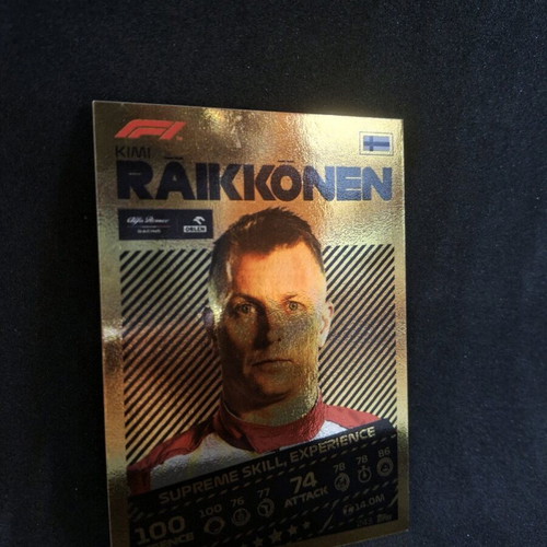 Topps Formula 1 Turbo Attax 2021 Kimi Räikkönen Gold Foil Card #243