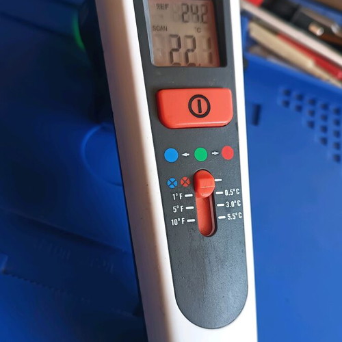 Black & Decker thermal leak detector used