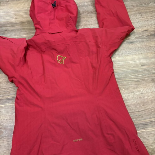 Norrona Narvik GoreTex 2L Insulated Jacket women's size S like new, red