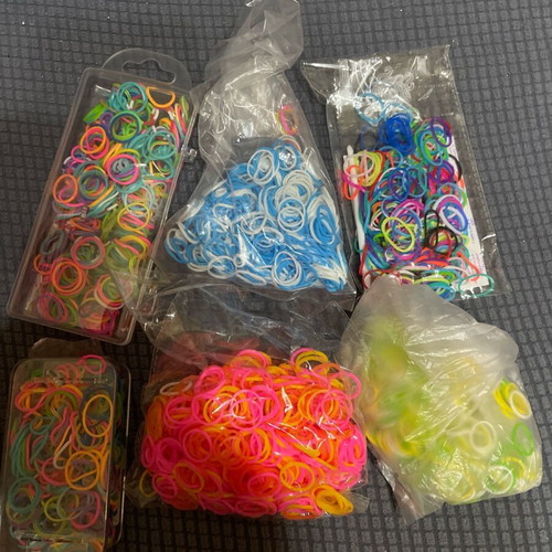 Plexi Flexi elastics like new for bracelets