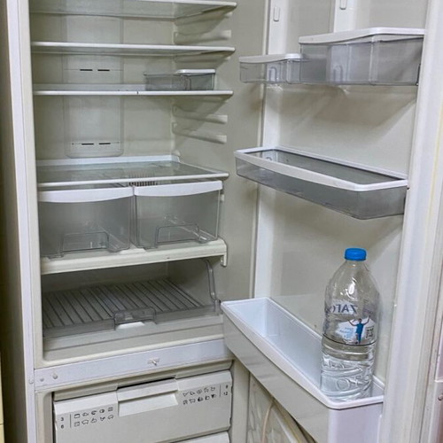 Pitsos fridge freezer 2 meters used, large