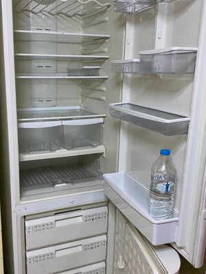 Pitsos fridge freezer 2 meters used, large