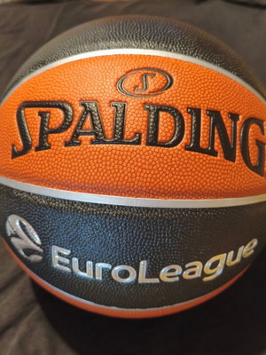 Spalding TF-1000 Legacy Official Game Ball new with 6 Panathinaikos player signatures