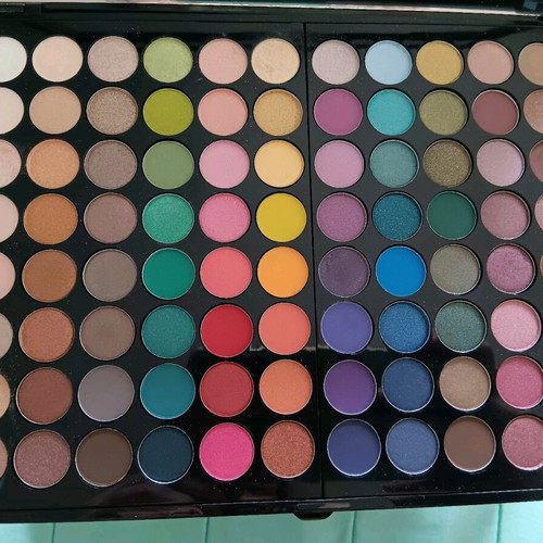 Make Up Studio Sephora Palette collectible with mirror and stands