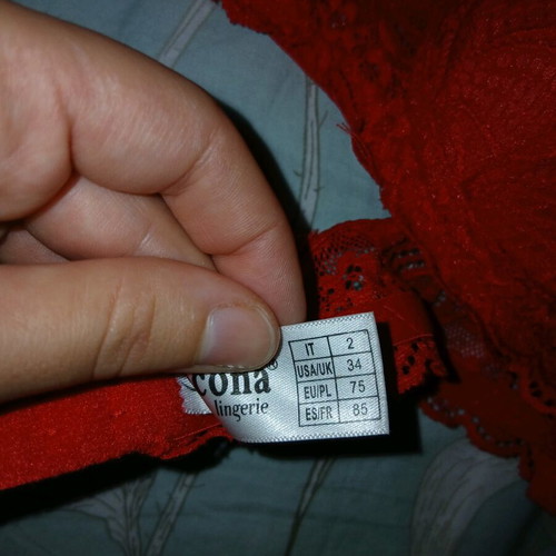Bra red new with padding