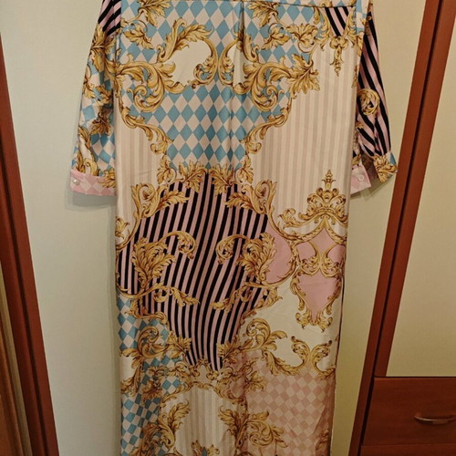 Vicolo women's printed dress medium like new