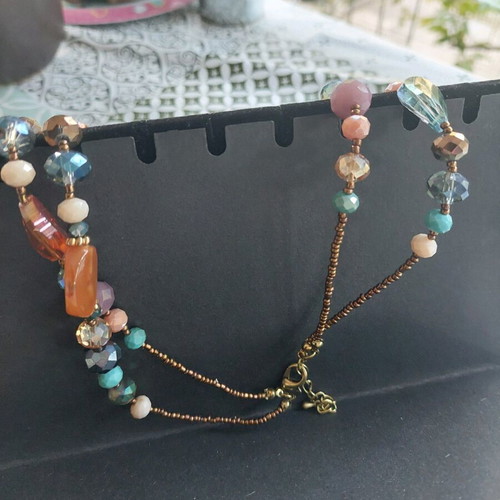 Double necklace with sparkling stones new, multicolored