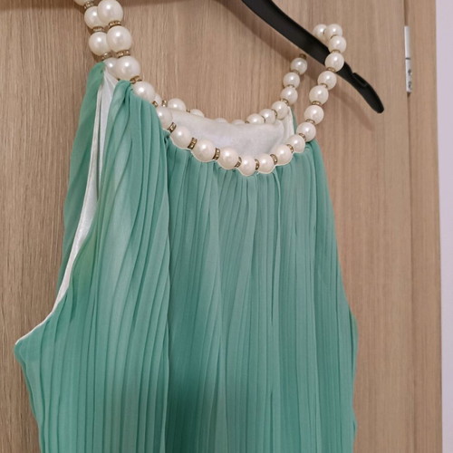 Dress like new with pearl neckline, mini length and lining, size S