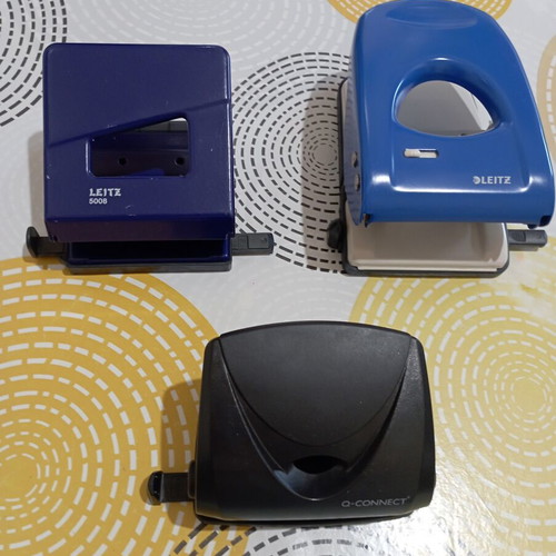 Pack of 3 hole punchers, 2 Leitz and 1 Q-connect