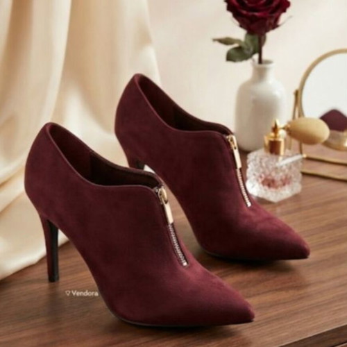Pumps used, burgundy, size 41