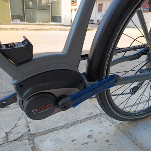Electric bike with rechargeable battery, brand new