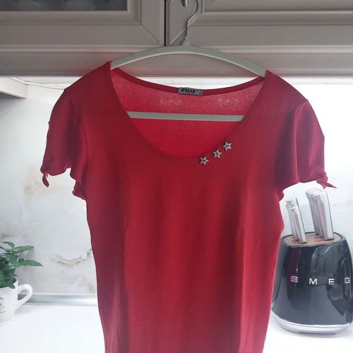 Women's summer short-sleeve blouse red, like new, size M