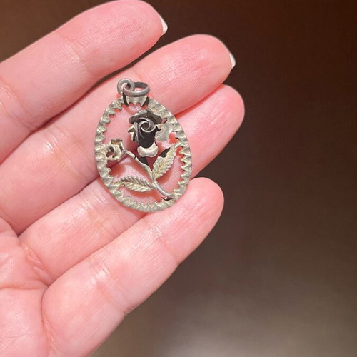 Rose pendant necklace vintage silver 800 used