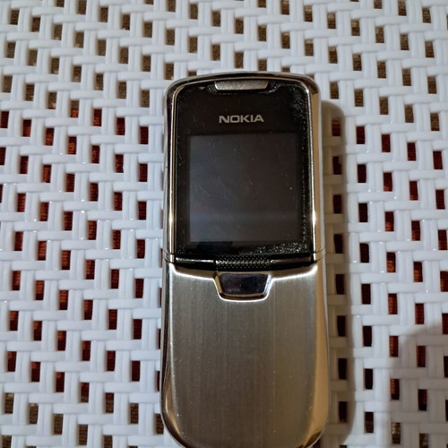 Nokia 8800 luxury silver phone for collection or parts
