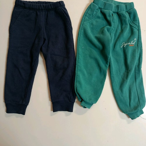 Children's sweatpants used, pack of 2, blue and green, age 3