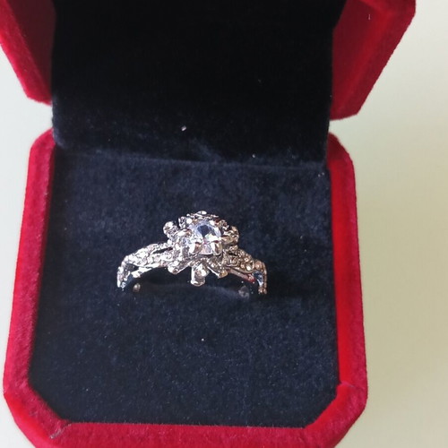 Women's Ring Size 6 with White Round Cut Stone from 925 Silver
