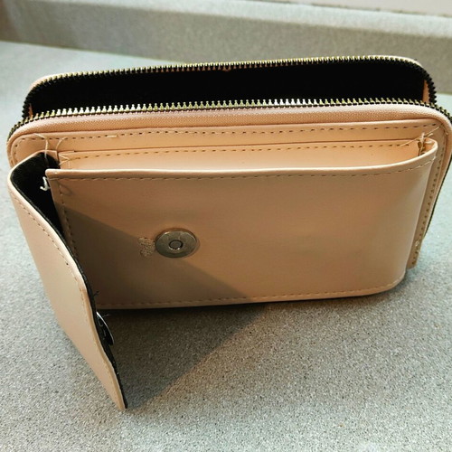 Premium beige wallet and phone case 2 in 1, magnetic and zipper
