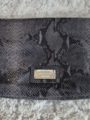 Nine West clutch bag like new, gray python print