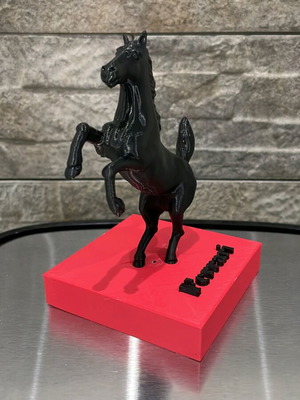 Λογότυπο Ferrari σαν καινούργιο