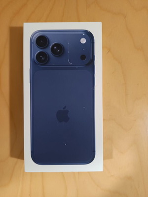 I Phone 17 Pro Max blue 512 GB new