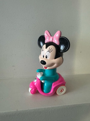 Scouter mechanical Minnie Mouse used, wind-up toy