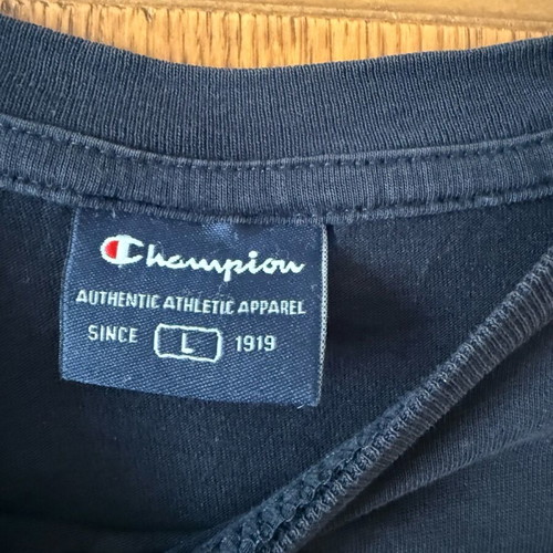 Champion women's sports shirt used, black, size L