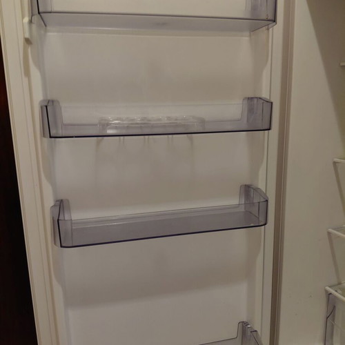 Crown GN-3130 refrigerator freezer