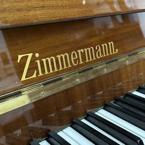 Zimmerman classic piano used with storage bench