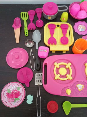 Barbie kitchen toys and others used