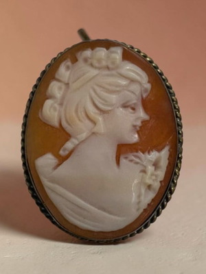 Cameo brooch and pendant silver 800, vintage, like new