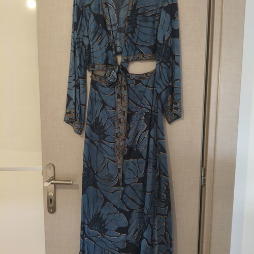 Attrattivo maxi dress new with cut-outs blue floral size S