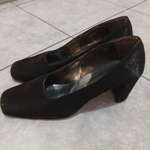 Satin shoes size 40 black used, very good condition