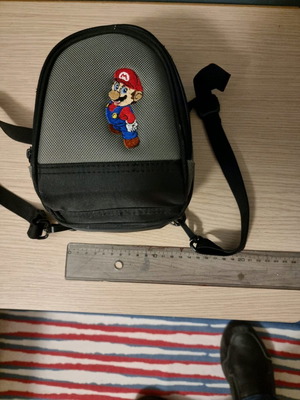 Τσαντάκι Nintendo original σαν καινούργιο για φορητά εκτός Switch