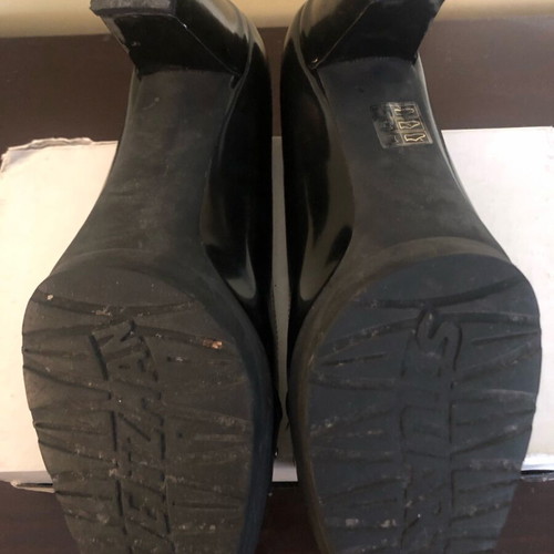 Stuart Weitzman pumps used, black, size 40