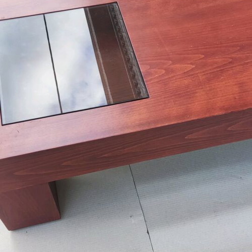 Coffee table like new, dimensions 100x100x40 cm