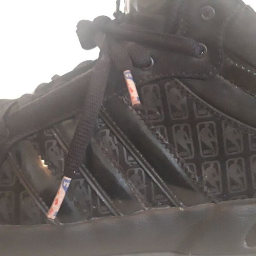 Adidas NBA ,Top ten model,size 42 2/3