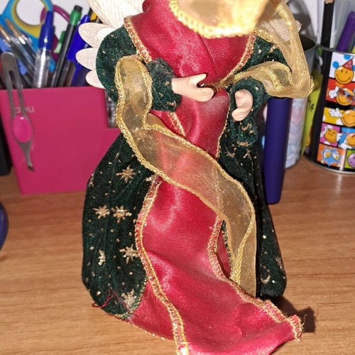 Christmas angel used with 3 batteries missing battery cover