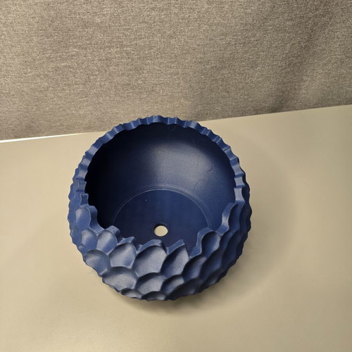 3D printed planter blue dark, like new, indoor use