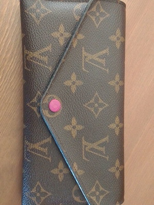 Louis Vuitton Josephine wallet like new, brown