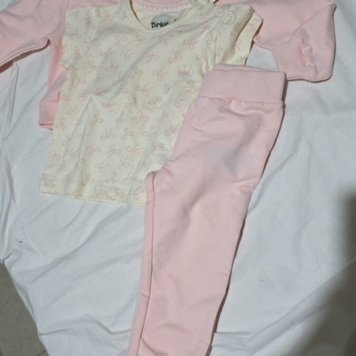 Dirkje clothing set for 18 months, new with tags