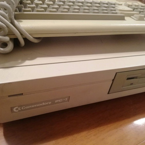 Commodore PC1 computer 1985 used with keyboard, non-working