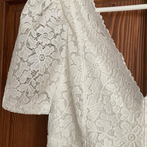 Lace dress white knee-length like new